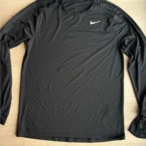 Nike Men's Black Long Sleeve Tee